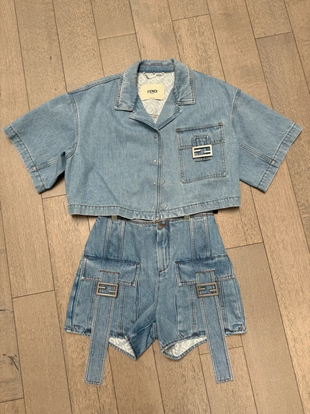 Fendi Light Blue Denim Cropped Shirt and High-Waist Shorts Set - Picture 2 of 6